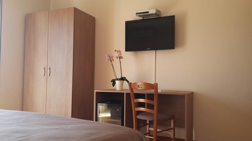 Rooms Vukusic 라브 외부 사진